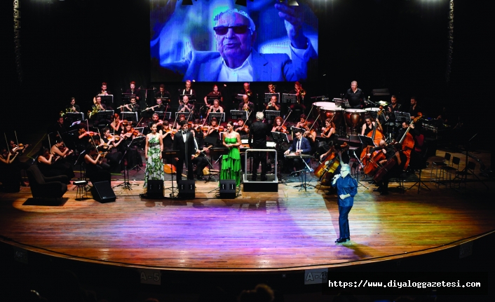 Zülfü Livaneli ile Sevdalım Hayat, Adana’yı salladı