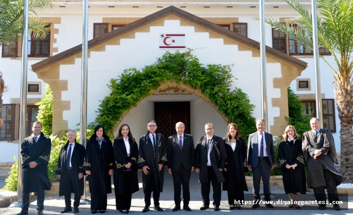 Yemin ederek görevine başladı