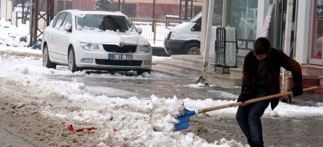 Baharı bekliyorlar