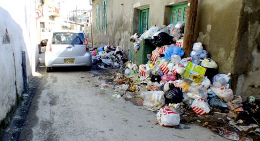 Başkent oldu ‘çöpkent’ 