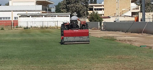 Cumhuriyet Stadı yeşerdi