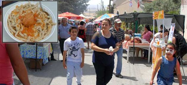 El Magarınası Festivali’nde yiyen bir daha yedi