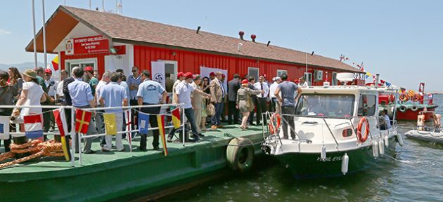 Güneş enerjili tekne beğenildi