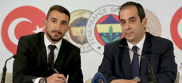 Mehmet Topal'dan 4 yıllık imza