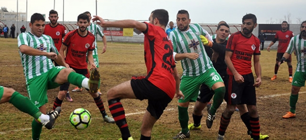 Merit Yeşilova 3 puanı kaptı: 0-1