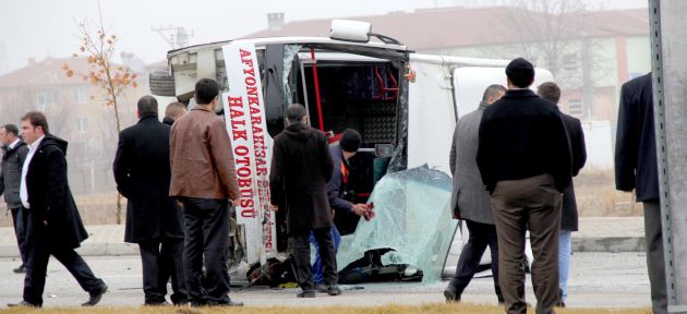 Polis havaya ateş açtı