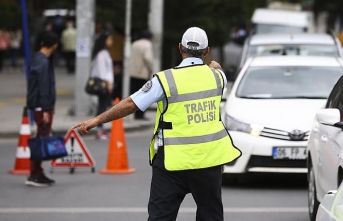 Trafik cezaları cep yakacak İşte yeni fiyatlar...