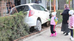 Canını kurtardığına şükretti