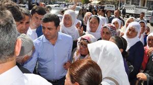 Demirtaş: En acil ihtiyaç barıştır