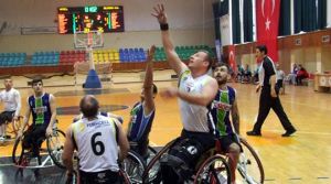 Konuk Balıkesir galip 58 – 62  