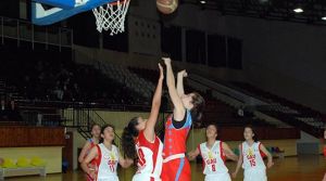 Potada favoriler galip