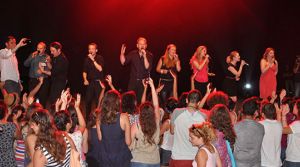 Str8vVoices konser verdi 