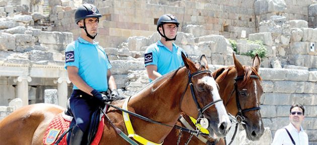 Turistlerden büyük ilgi