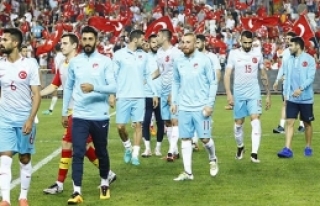 Final oynamak istiyoruz