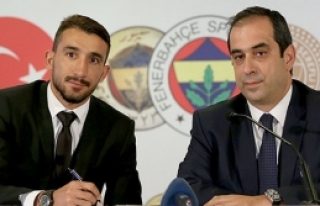 Mehmet Topal'dan 4 yıllık imza