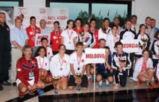 Tenis U14 Şampiyonası tamamlandı